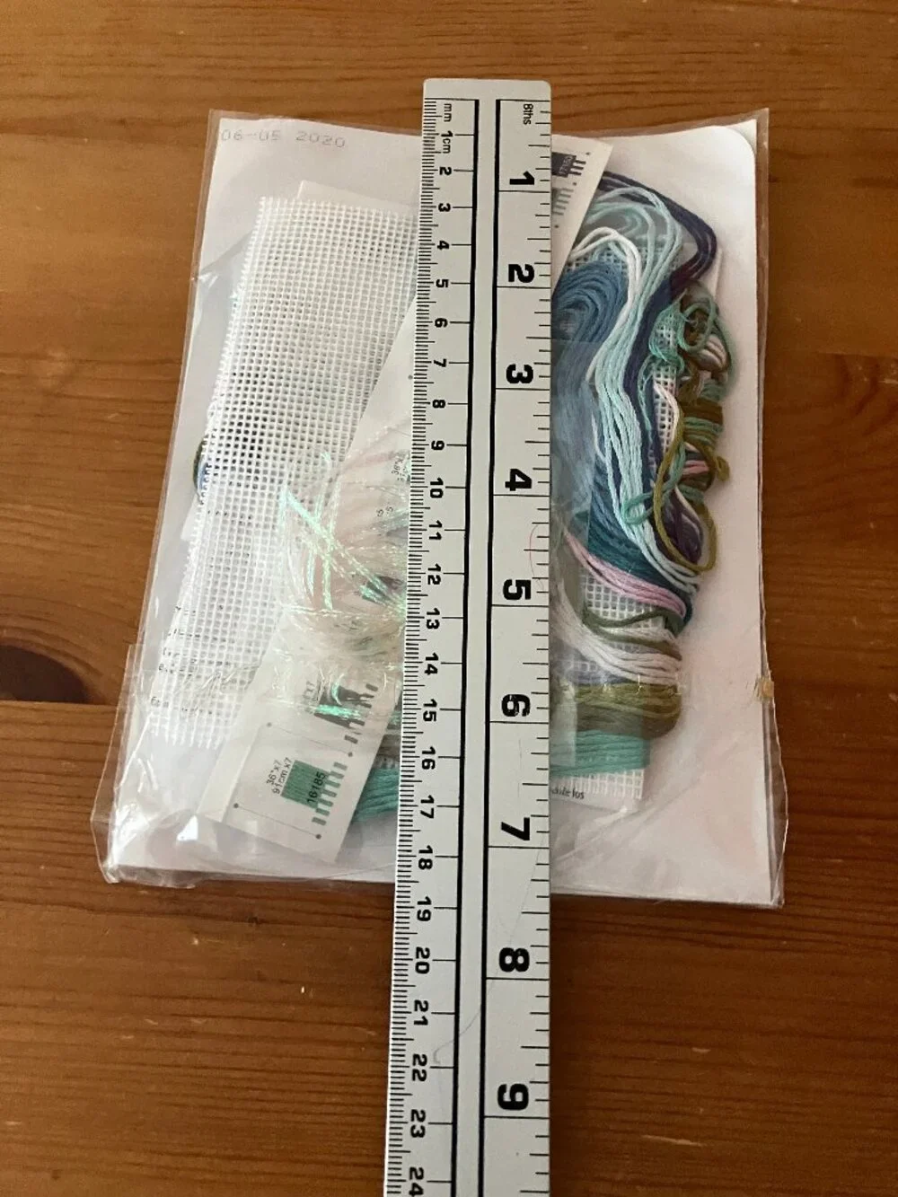 Dimensions Mini  Needlepoint Kit Design 